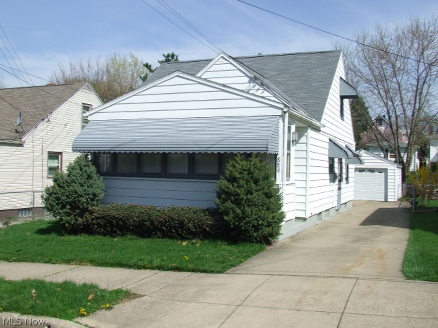 Cute little Cape Cod with large eat-in kitchen, nice living room, 2 bedrooms and bath downstairs, large bedroom with extra space and built-ins upstairs.  Detached 1-car garage, kitchen appliances, w&d, newer furnace, A/C, H20, roof, humidifier, newer carpet.  Enclosed front porch.  Glass block windows.  Fenced backyard.  A little TLC could make this your new dream HOME!
