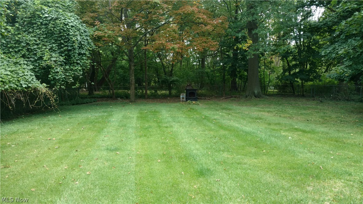 Louis Millers Mastick Road Garden - Residential