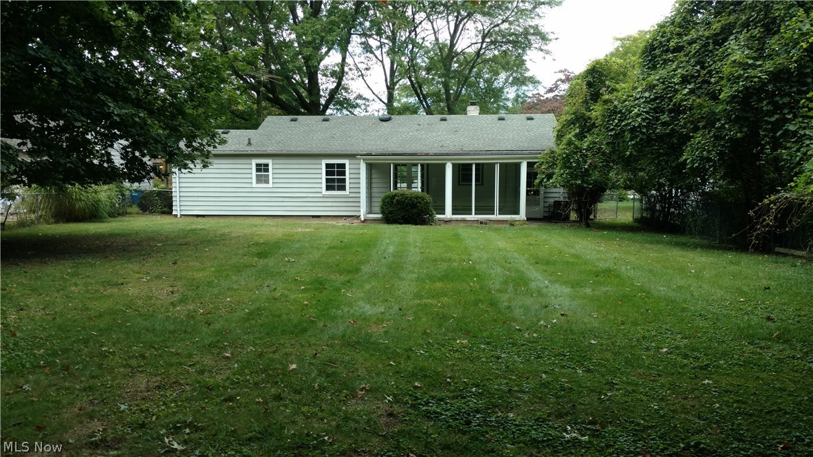 Louis Millers Mastick Road Garden - Residential