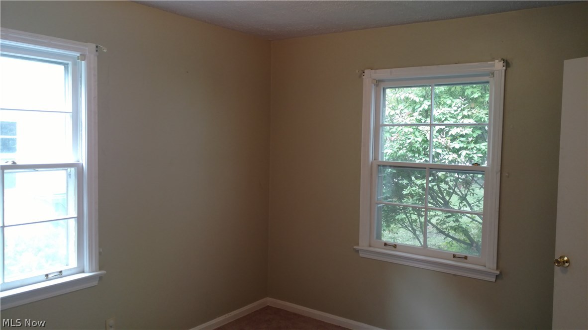 Louis Millers Mastick Road Garden - Residential