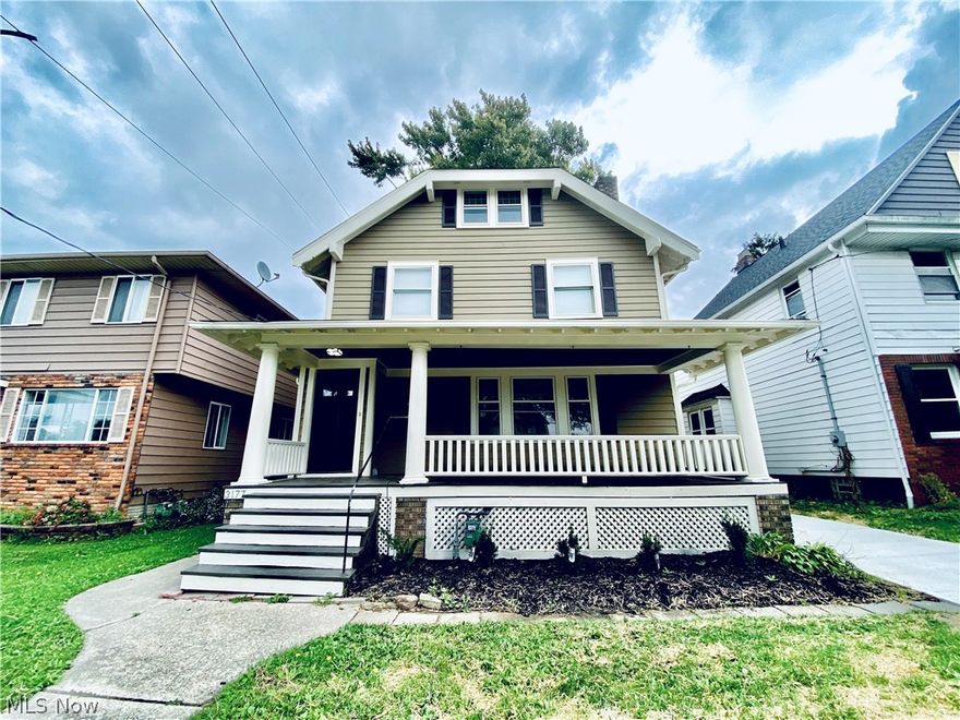 Fantastic renovation of this West Side Cleveland Colonial. Beautiful kitchen with new countertops, white shaker cabinetry, and stainless steel appliances. Remodeled bathrooms. Prime location, right next to Lakewood and short, short drive onto I-90. Newer central air system and new concrete driveway. A lot to see here, don't miss it! Schedule your showing today!!