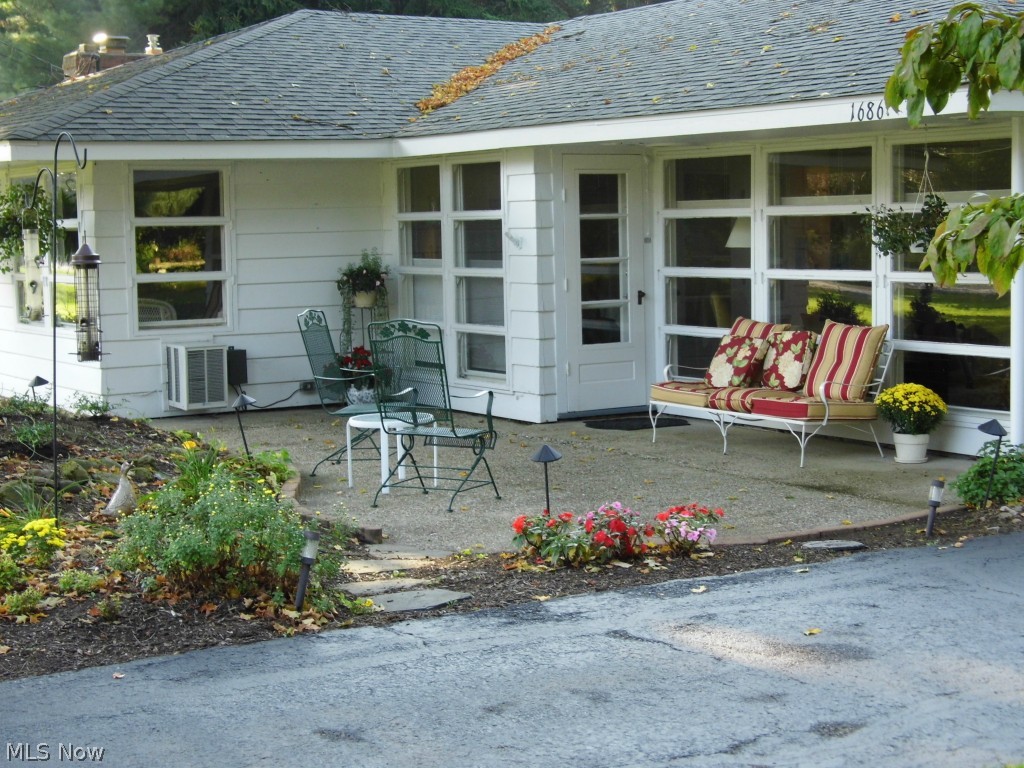 Twin Lakes near Golf course - Residential