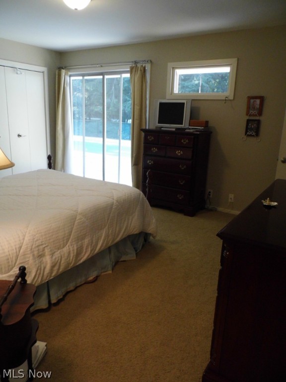 Twin Lakes near Golf course - Residential