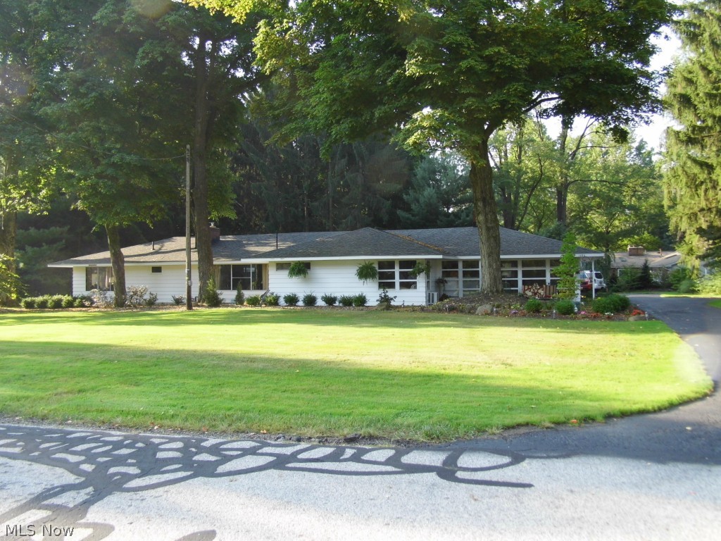 Twin Lakes near Golf course - Residential