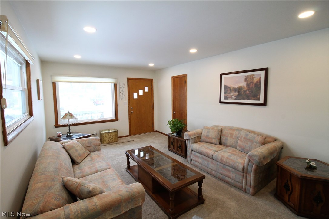 Tallmadge Road - Residential