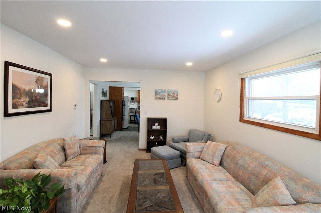 Tallmadge Road - Residential