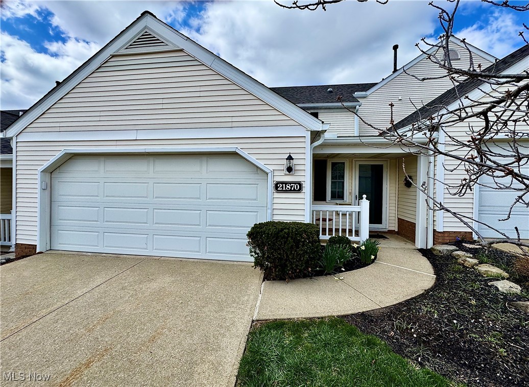 21870 Addington Boulevard, Rocky River, Ohio image 2