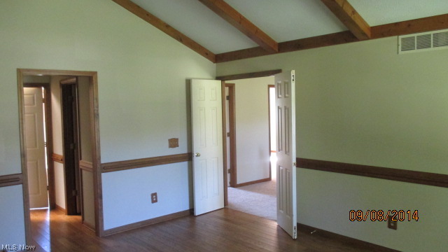 Bridle Path Estate - Residential