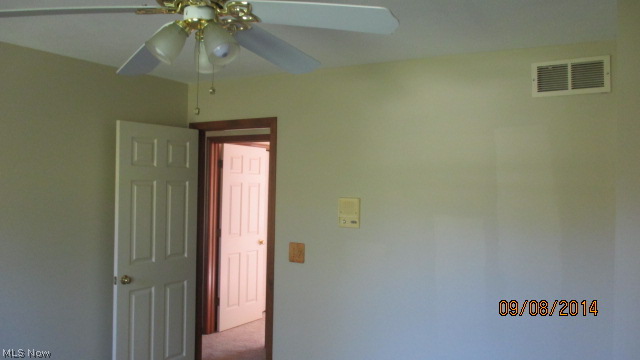 Bridle Path Estate - Residential