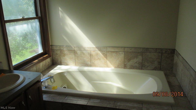 Bridle Path Estate - Residential