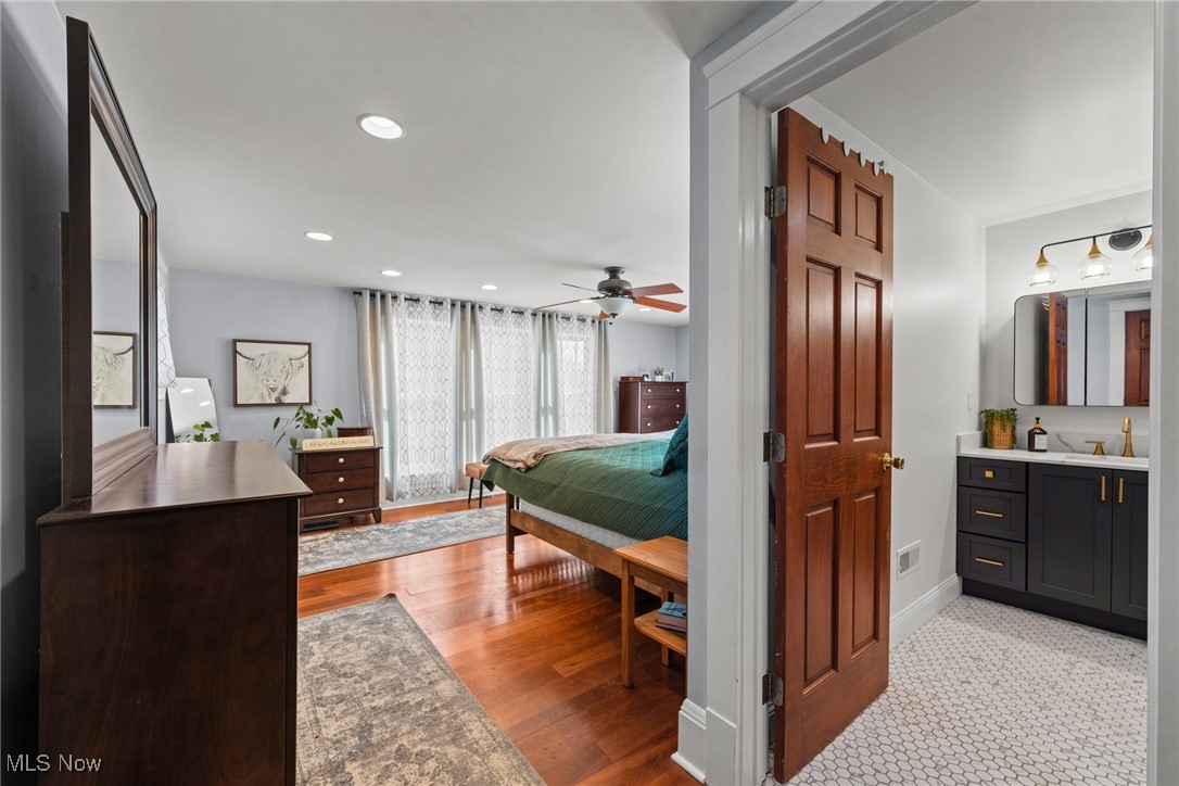 129 Walnut Street, Chagrin Falls, Ohio image 33