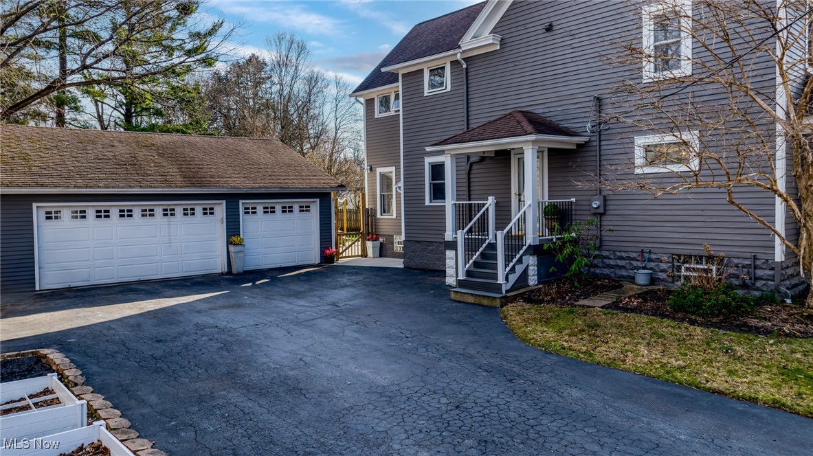 129 Walnut Street, Chagrin Falls, Ohio image 4