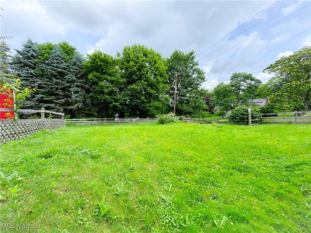 Leetonia, Ohio 44431, United States, 3 Bedrooms Bedrooms, ,1 BathroomBathrooms,Residential,Contingent,154444