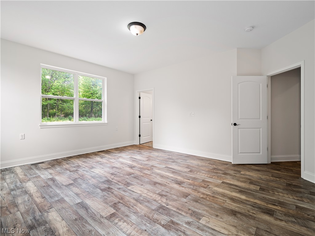 Avon Oaks Sub - Residential