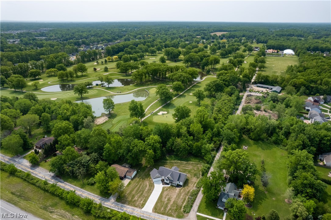 Avon Oaks Sub - Residential