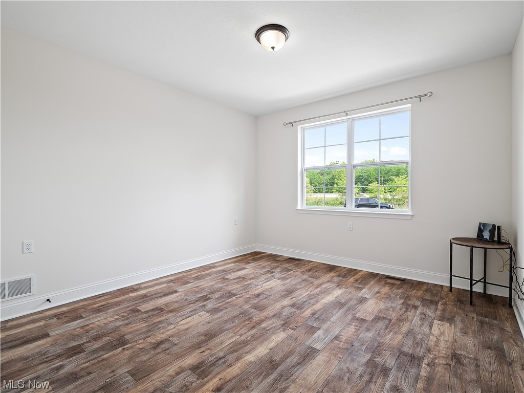 Avon Oaks Sub - Residential