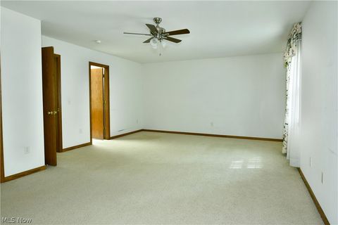 Tiny photo for 23 Eagle Pointe DR, Cortland, OH 44410 (MLS # 5208456)