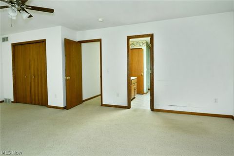 Tiny photo for 23 Eagle Pointe DR, Cortland, OH 44410 (MLS # 5208456)