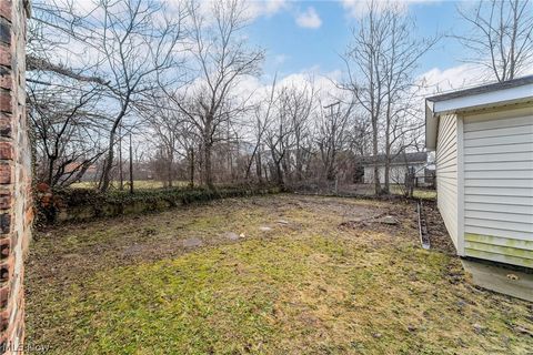 Tiny photo for 2637 E 110th Street, Cleveland, OH 44104 (MLS # 5187603)