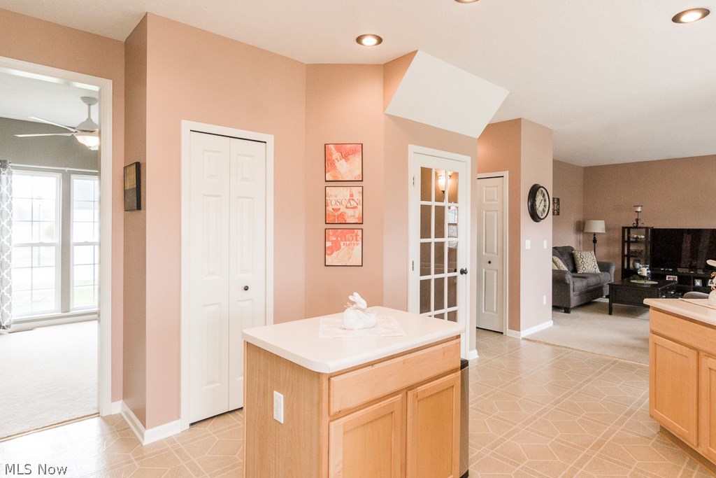 Meadow Lakes 01 - Residential