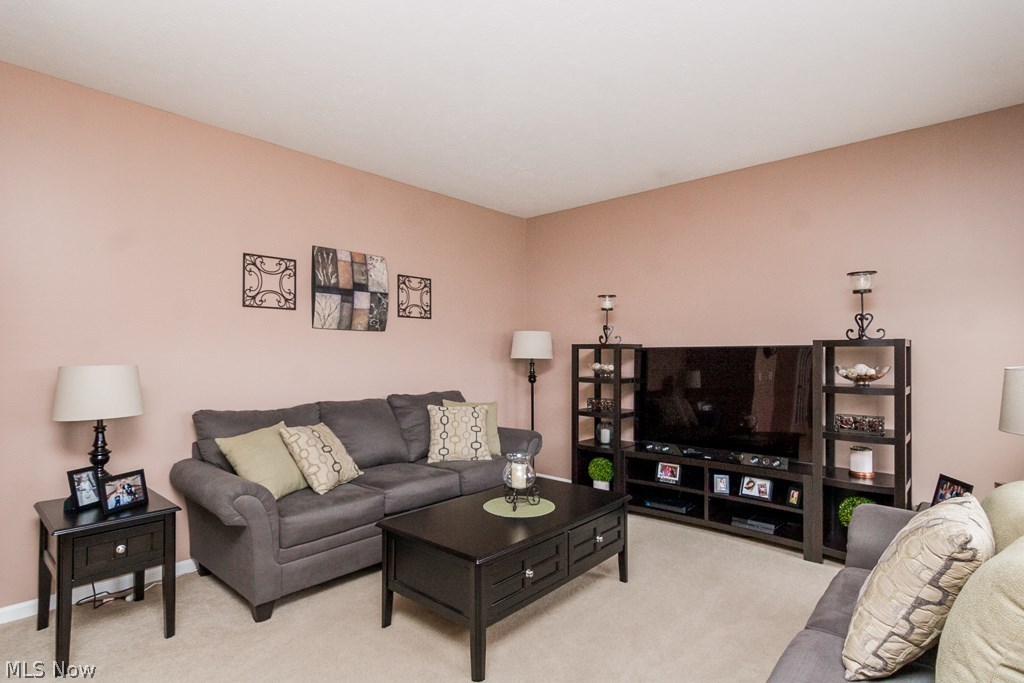 Meadow Lakes 01 - Residential