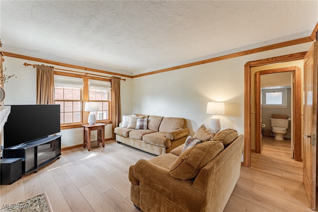 3493 W 146th Street, Cleveland, Ohio image 6