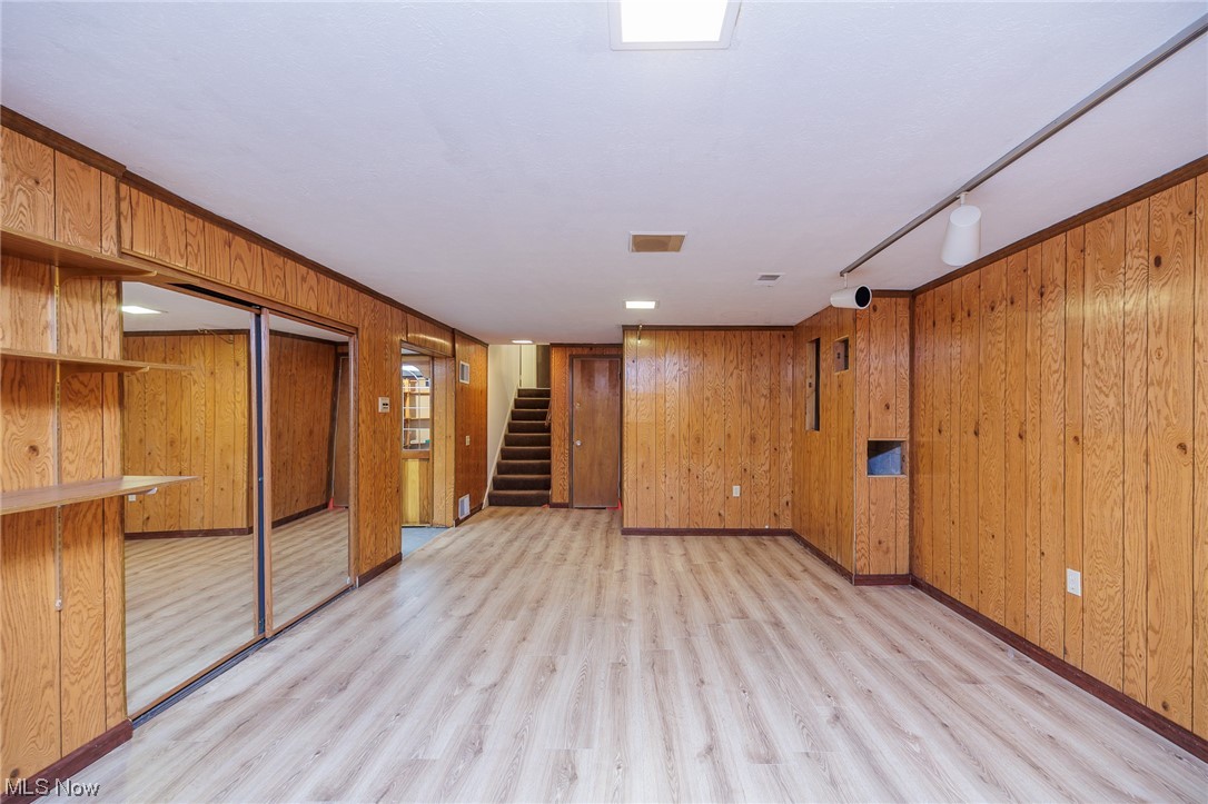 Monticello 02 - Residential