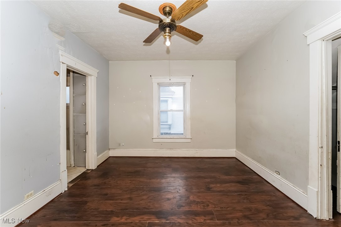 Hall Park - Residential