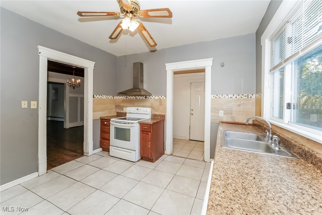 Hall Park - Residential