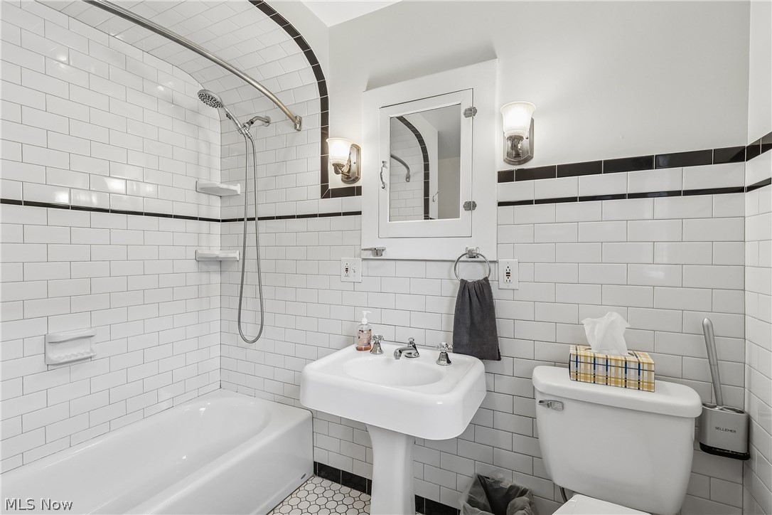 Brownlee Woods 02 - Residential