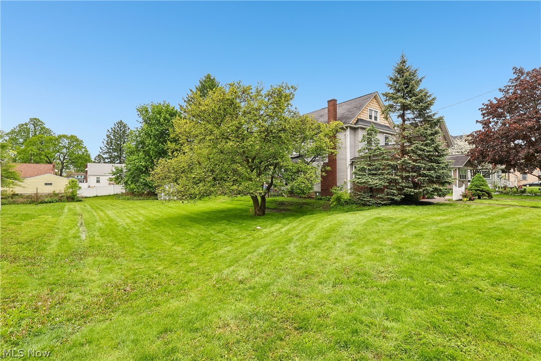 Brownlee Woods 02 - Residential