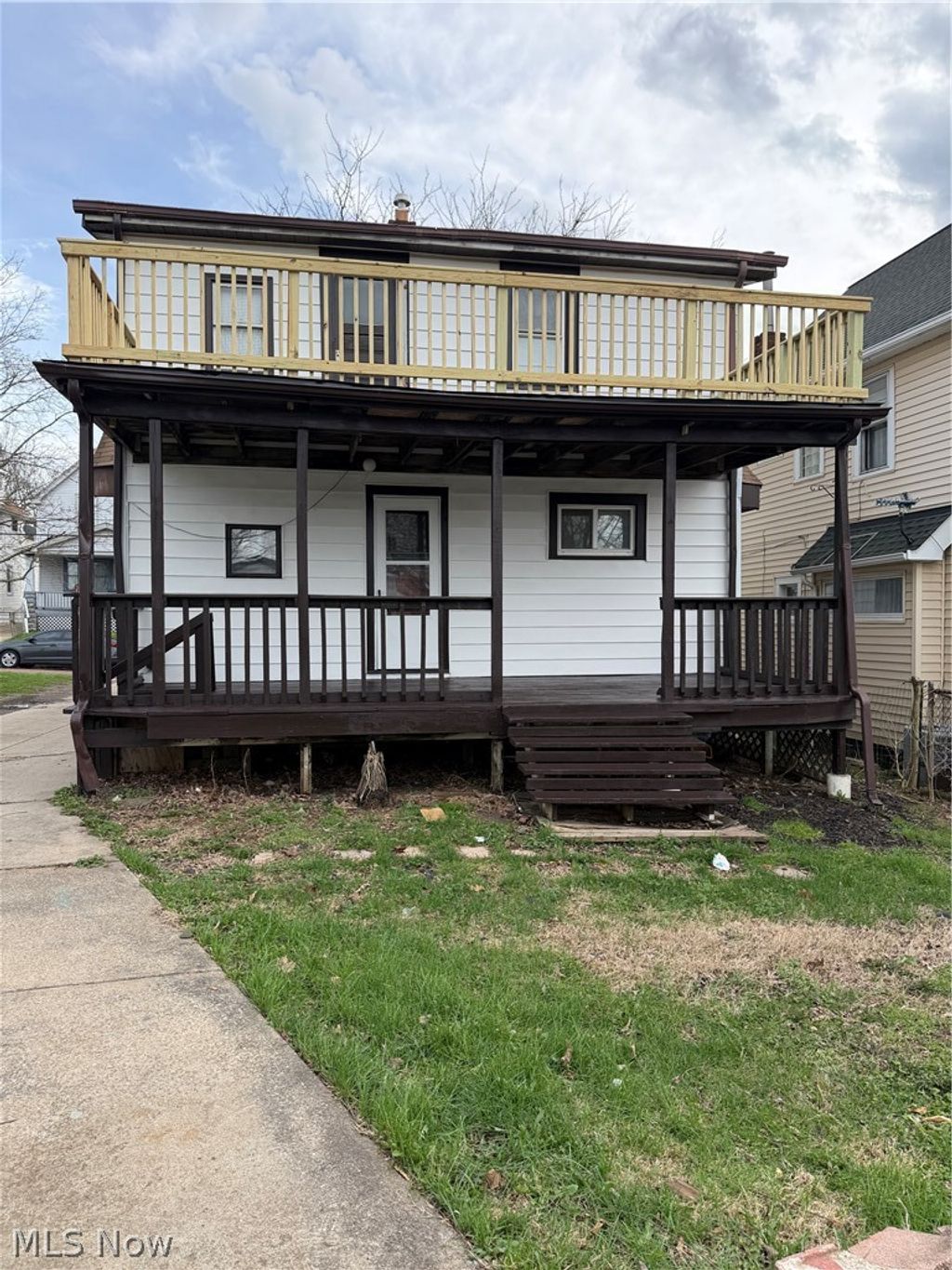 Photo of 3622 Cecilia Avenue, Cleveland, OH 44109 (MLS # 5198671)