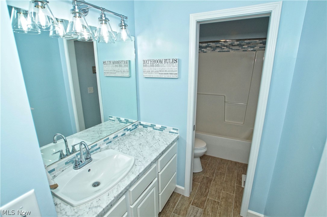 Wake Robin - Residential