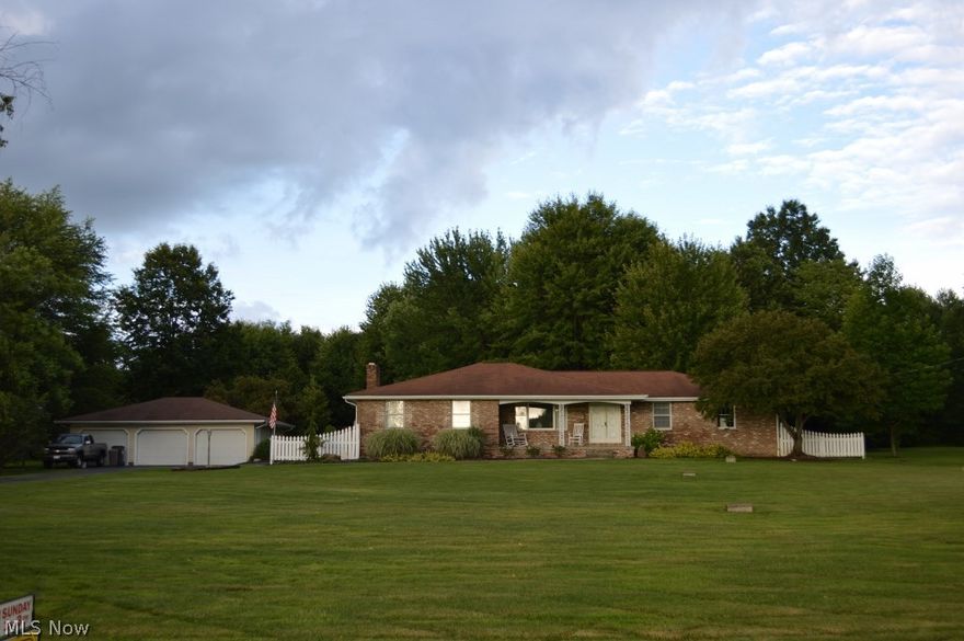 Beautiful Ranch...3 bedrooms 3 bathroom home on 5 Acres in North Jackson! Spacious Open floor plan with a beautiful  newly remodeled Family/Great Room with a Sun room off the back. Eat in Kitchen attached to dining room with beautiful bay window... Home features a fully finished basement with a built in bar a 2 car attached with a 36x28 3 car detached garage, an above ground pool and a beautiful country living view~ New septic system (2004) and water treatment. New Charcoal/ Peroxide water system and holding tank. New well pump and 80 gal water tank (Approx. 3 years) Newer electric box and breaker system, Pool installed in 2005 with Sand filter system-Brand New pool liner 2014. Gorgeous- Won't last!!