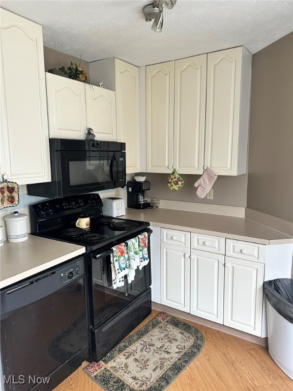 Village/Pointe West - Residential