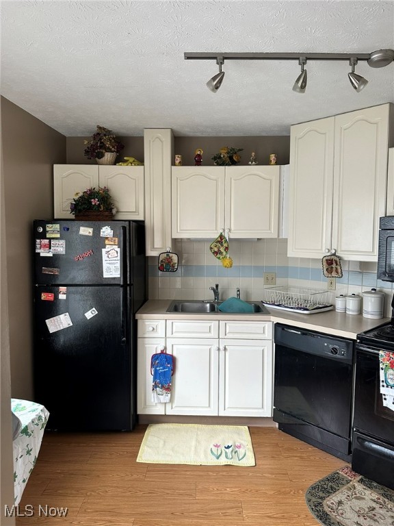 Village/Pointe West - Residential