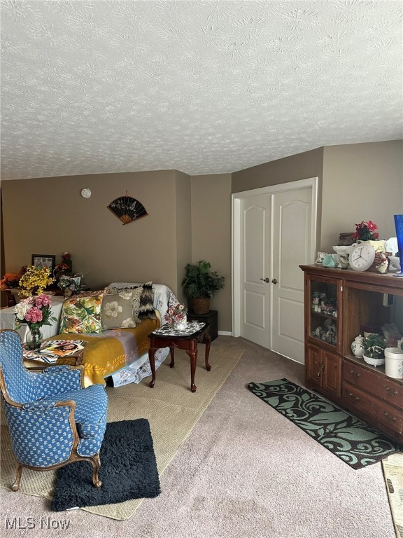 Village/Pointe West - Residential