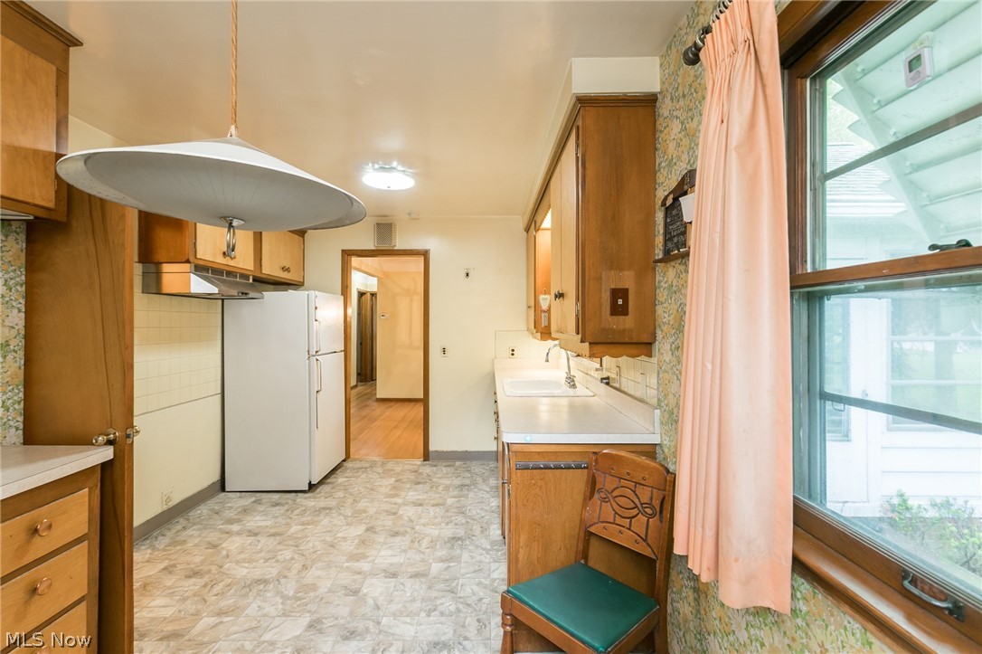 Joseph P Henley 01 Propose - Residential