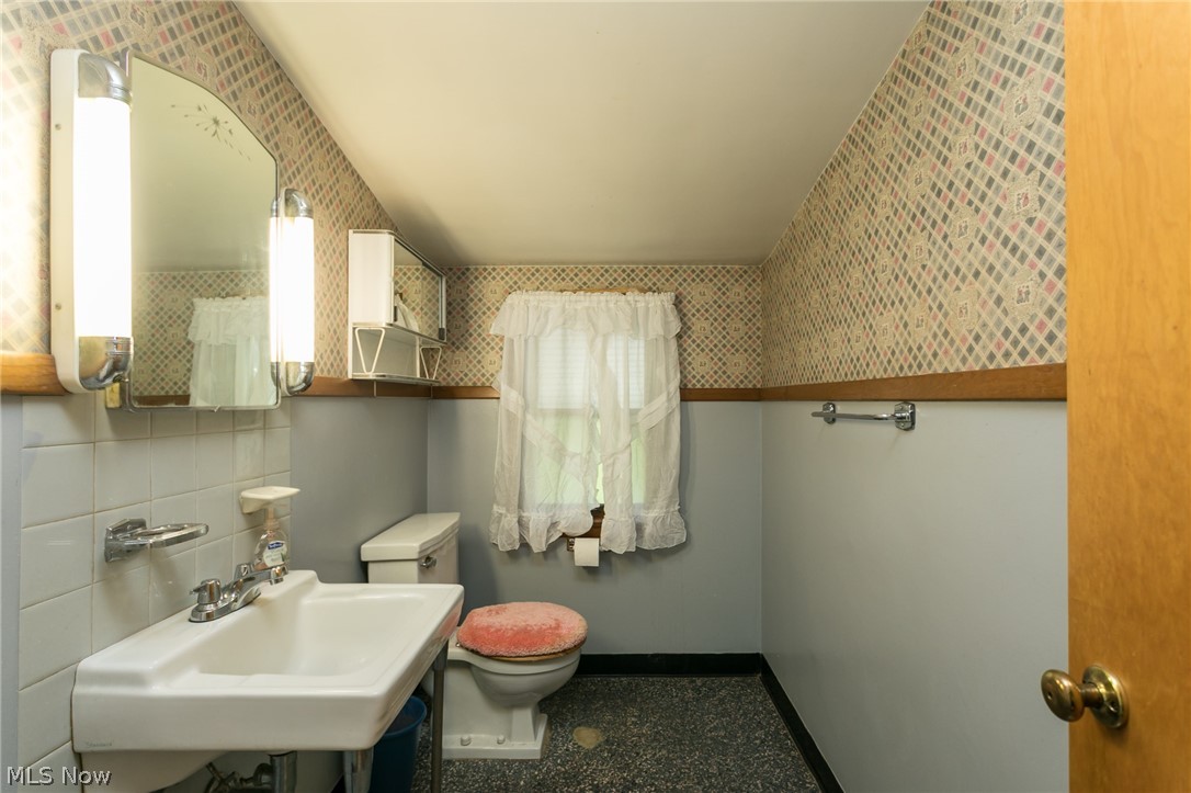 Joseph P Henley 01 Propose - Residential