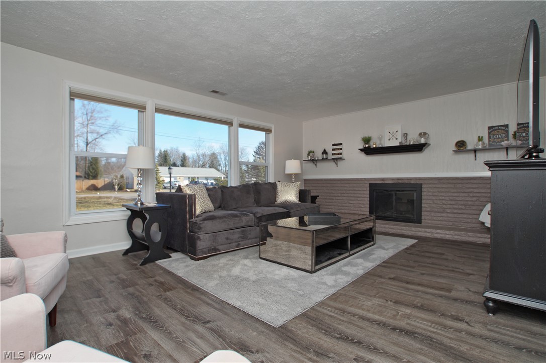 Brentwood - Residential