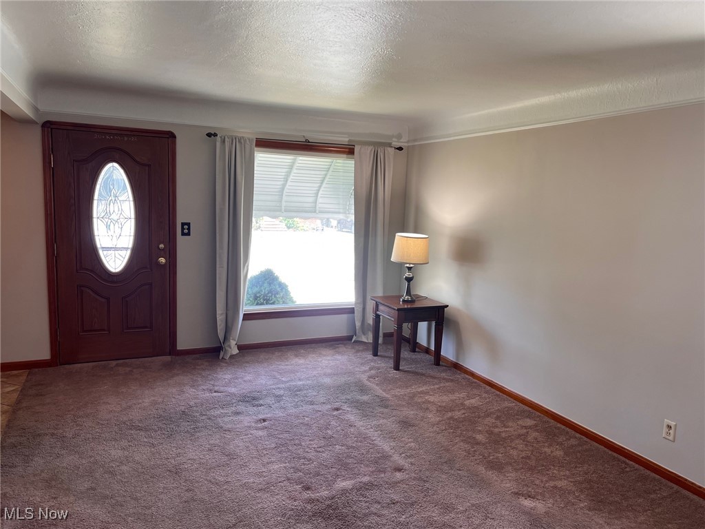 Elworthy-Helwick Cos Wellingt - Residential Lease