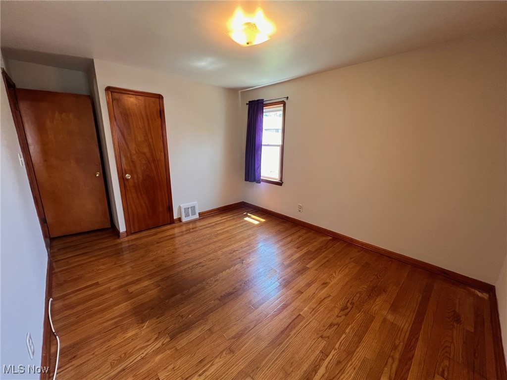 Elworthy-Helwick Cos Wellingt - Residential Lease