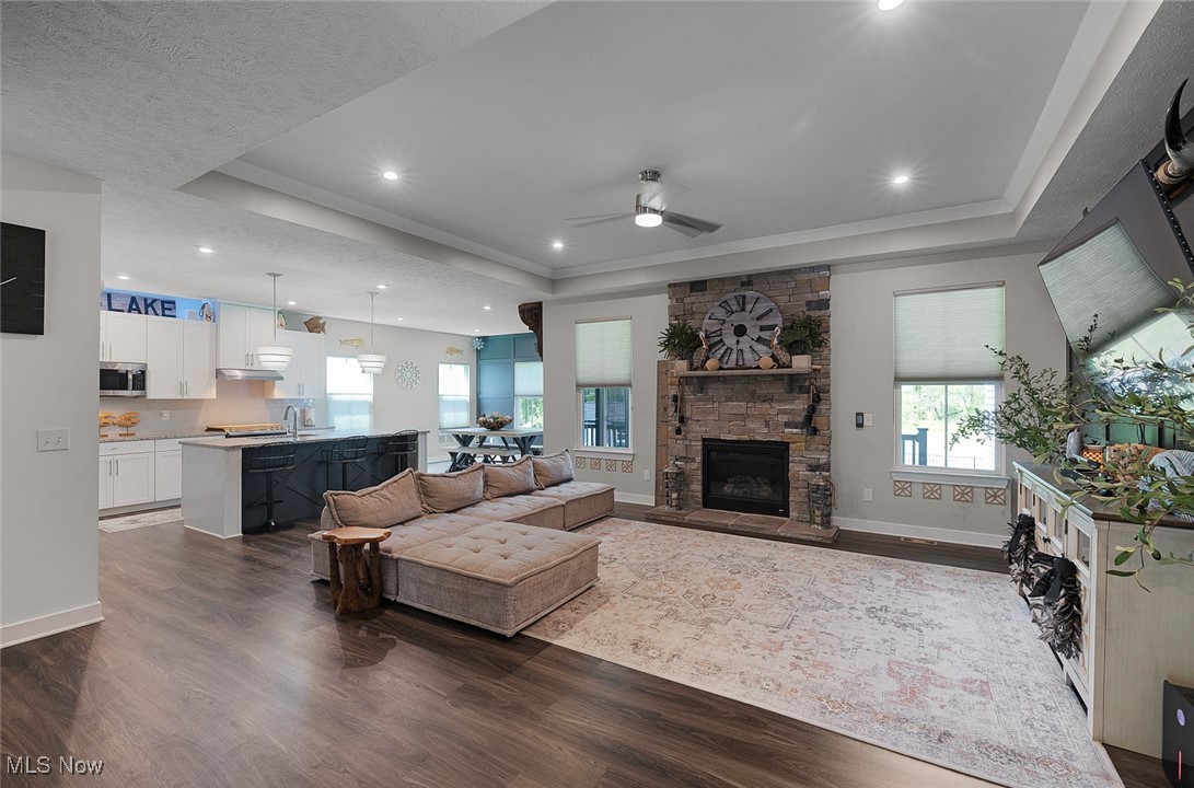 35558 Crystal Creek Court, Grafton, Ohio image 4