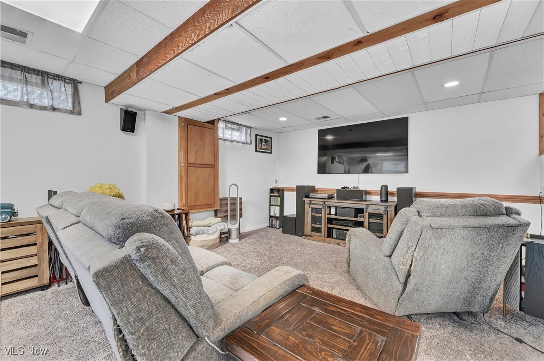 738 Chenoweth Drive, Akron, Ohio image 29
