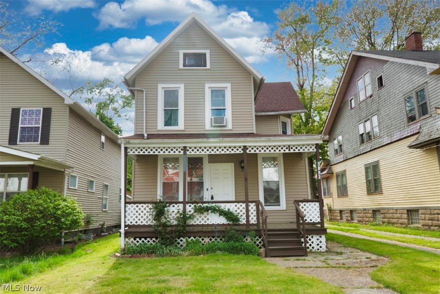 Are you aiming to expand your rental portfolio or live in one unit while renting out the other? This property is perfect for you! Featuring two units—one with three bedrooms downstairs and the other with two bedrooms upstairs—it offers plenty of space and versatility. The alleyway behind the property provides convenient parking options. Both units, as well as the basement, have been freshly painted, and necessary repairs have been completed to make the property move-in ready. Located close to public transportation, shopping, and highways, this property is being sold as-Is. Don't miss out on this fantastic opportunity!