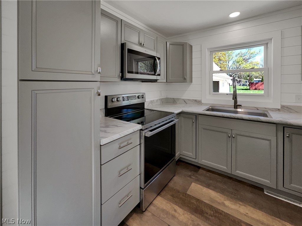 Searles - Residential