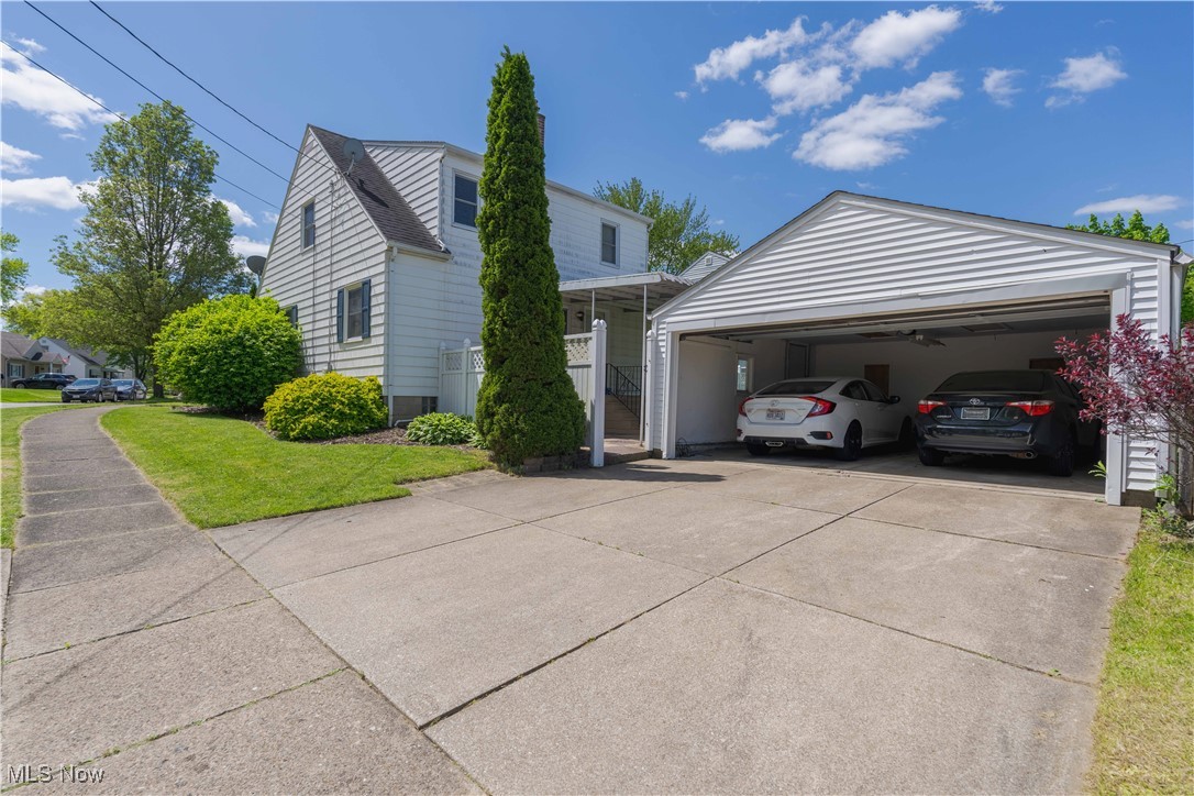 1907 Byrd Avenue, Cuyahoga Falls, Ohio image 2