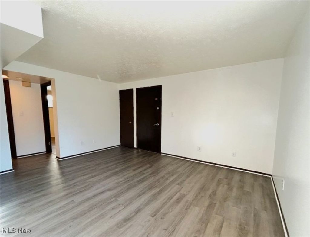 Photo of 28 Pioneer Drive #1, Steubenville, OH 43953 (MLS # 5180421)