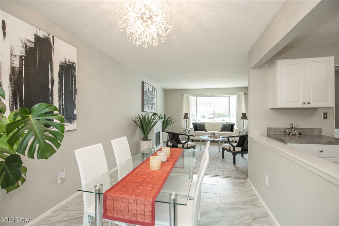 Holiday Hills 01 - Residential