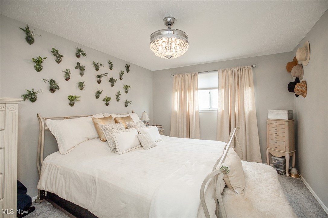 Holiday Hills 01 - Residential